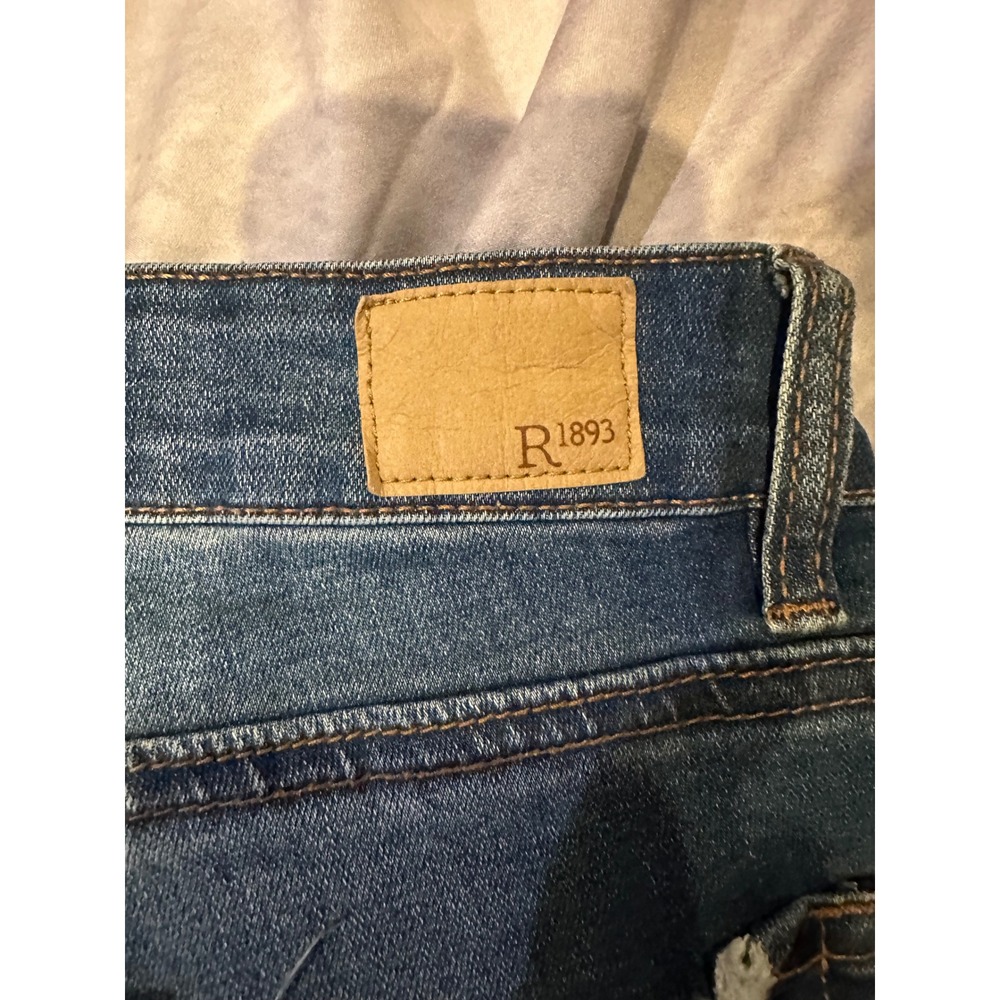 R1893 Womens Distressed Skinny Jeans Dark Wash Button Fly Frayed Hem Size 10 - Picture 9 of 14
